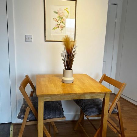 Flat In London Lejlighed Eksteriør billede